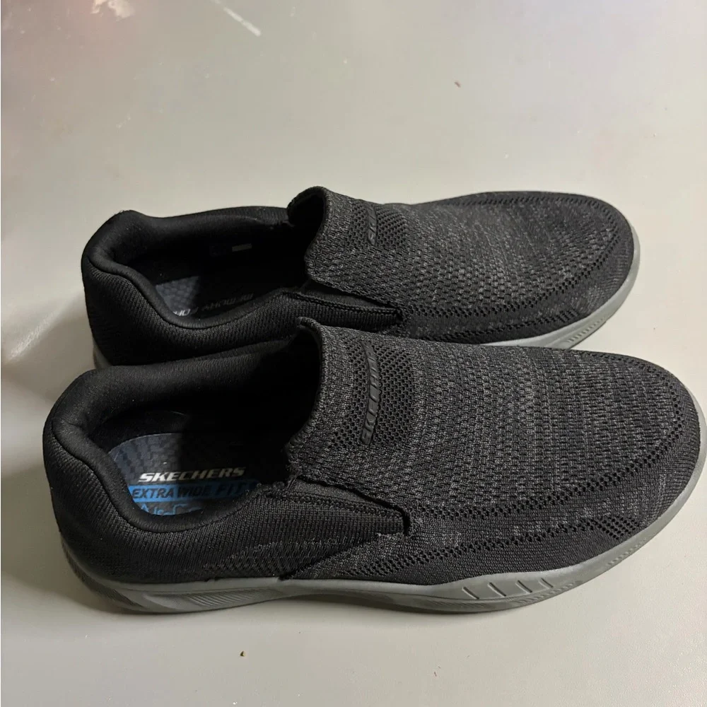 Skechers Men's Charcoal Slip-On Loafers Sz‎ 10.5